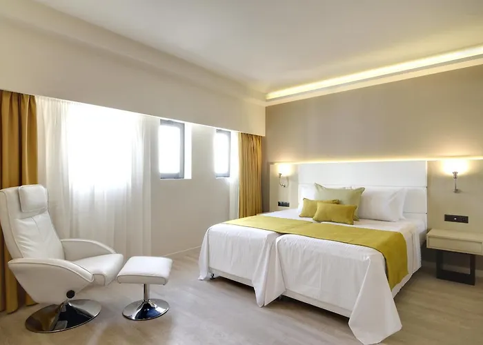 Athens Avenue Hotel